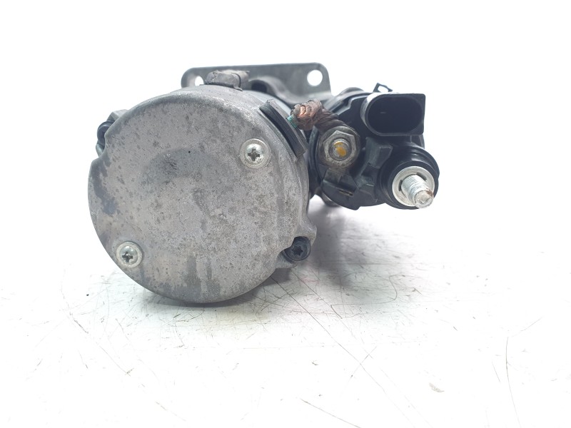 Recambio de motor arranque para bmw serie x1 (f48) sdrive18d referencia OEM IAM 858038902  ARF890504