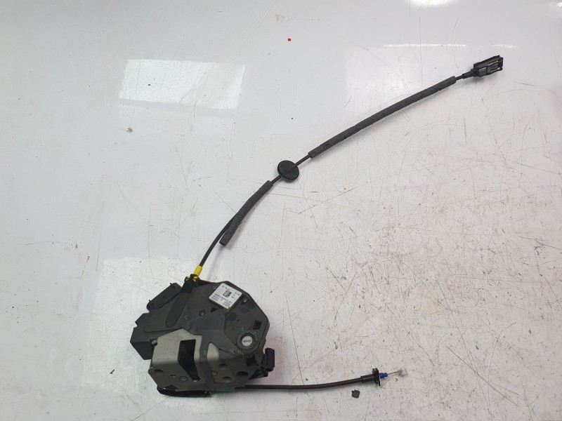 Recambio de cerradura puerta trasera derecha para ford kuga st-line referencia OEM IAM BM5AA26412AH  EZCFR074 , EZCFR227