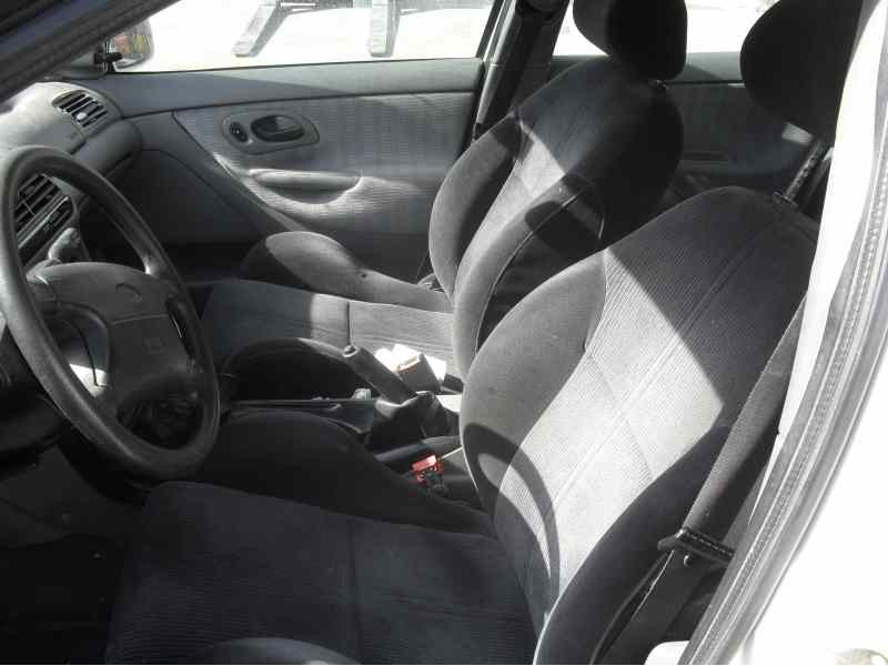 ford mondeo berlina/familiar (fd) del año 1995