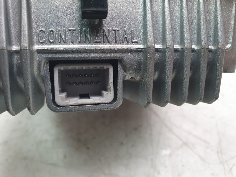 Recambio de modulo electronico para toyota yaris hybrid active referencia OEM IAM 881810D020 10R059278 