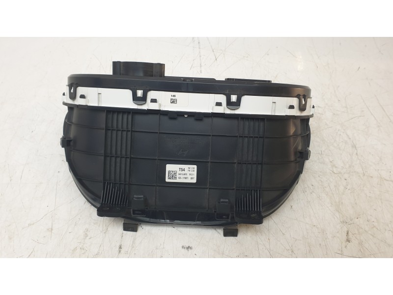 Recambio de cuadro instrumentos para hyundai kona pure referencia OEM IAM 94013J9670  