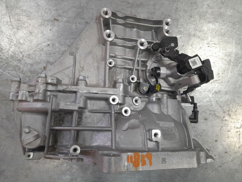 Recambio de caja cambios para hyundai tucson (nx) klass 2wd referencia OEM IAM WNJ6L 4311132401 M56CF3