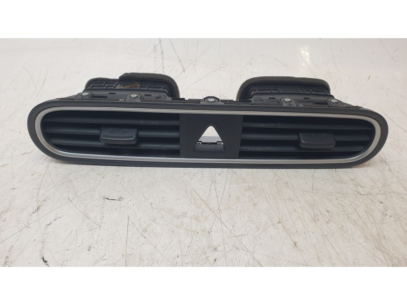 Recambio de aireador central para hyundai kona pure referencia OEM IAM 97410J9000  