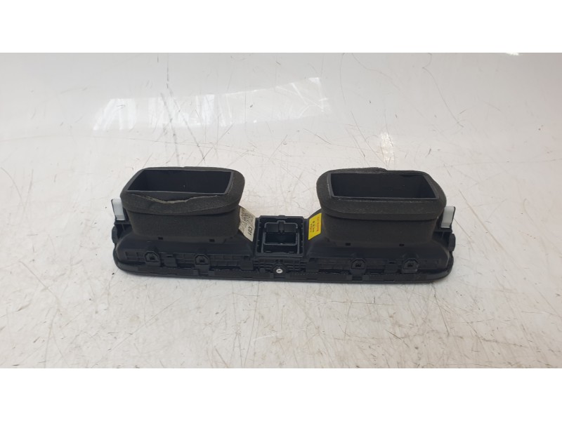 Recambio de aireador central para hyundai kona pure referencia OEM IAM 97410J9000  