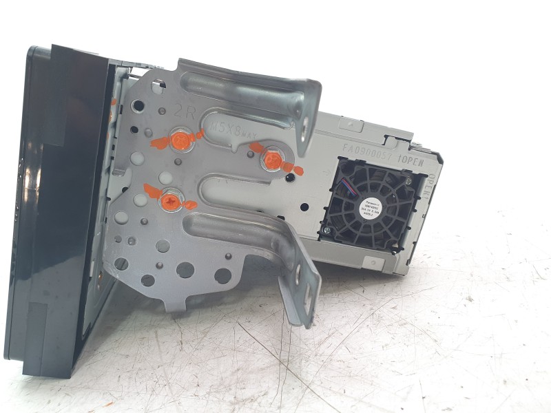 Recambio de pantalla multifuncion para toyota auris (_e18_) 1.8 hybrid (zwe186_) referencia OEM IAM 8614002360  