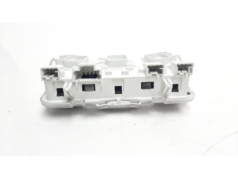 Recambio de luz interior para peugeot 308 1.2 12v e-thp referencia OEM IAM 96781444ZD  