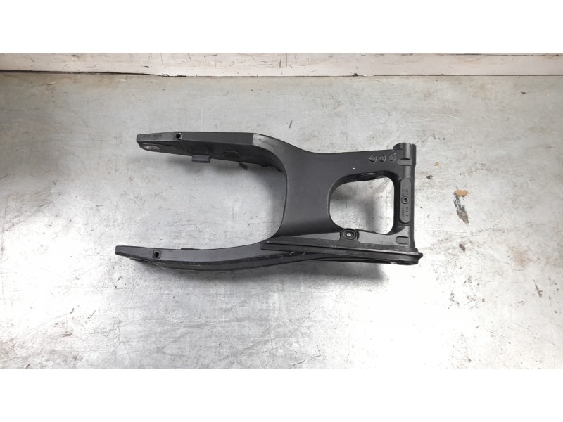 Recambio de basculante para honda cb (501cc - ) cb 650 f (rc75) referencia OEM IAM 52200MJEG00  