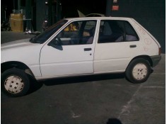 peugeot 205 berlina del año 1990 2