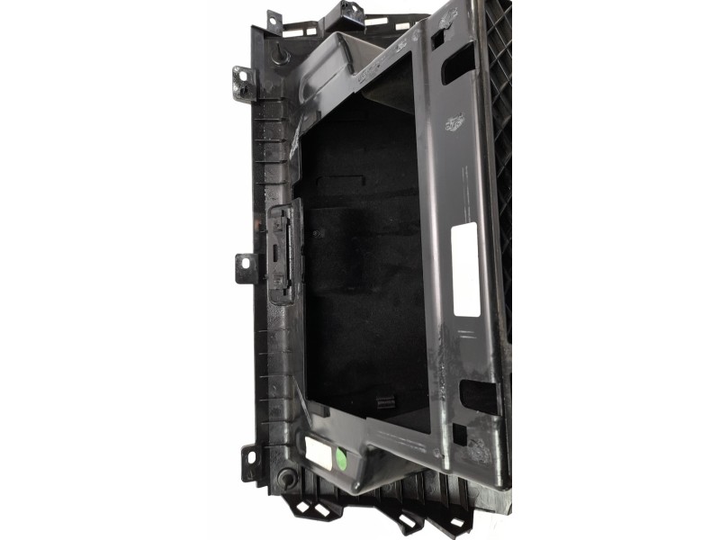 Recambio de guantera para land rover evoque 2.0 turbo cat referencia OEM IAM LR084340  