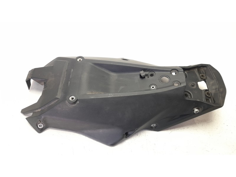 Recambio de moldura para ktm 1290 super duke r referencia OEM IAM 61708019200  