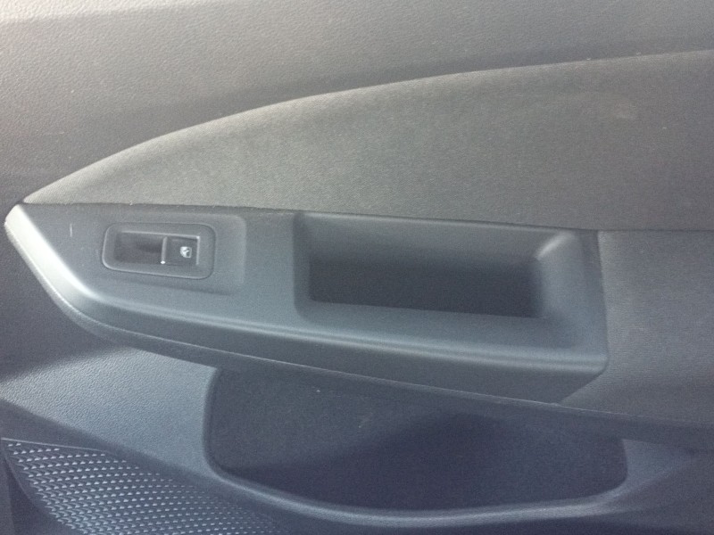Recambio de mando elevalunas trasero derecho para volkswagen golf viii variant (cg5, db5) 2.0 tdi referencia OEM IAM   