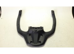 Recambio de portaequipajes para piaggio (vespa) mp3 400 hpe referencia OEM IAM 1B0051530000C  