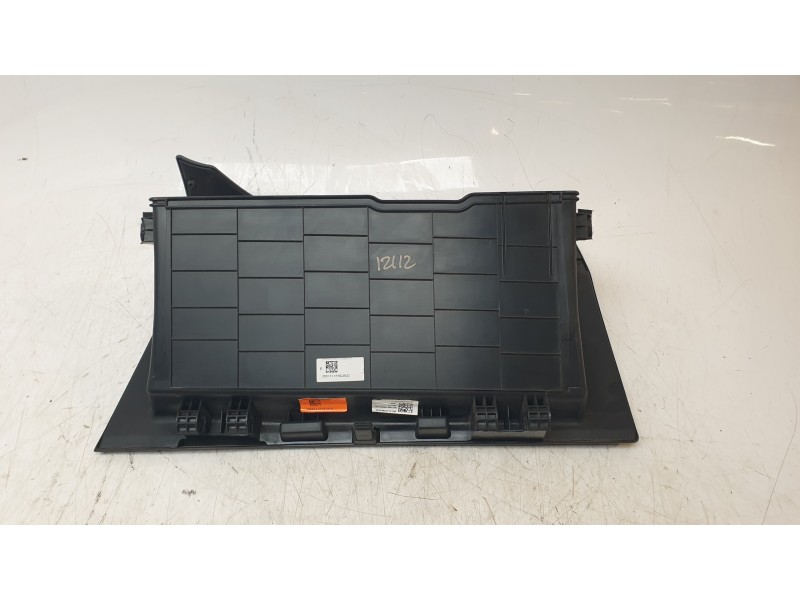 Recambio de guantera para hyundai i10 iii (ac3, ai3) 1.0 mpi referencia OEM IAM 84510K7000NNB  