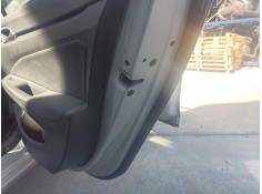 CERRADURA PUERTA TRASERA DERECHA 5TA839016Q 