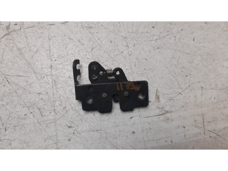 Recambio de cerradura asiento para piaggio (vespa) mp3 400 hpe referencia OEM IAM 1310165  