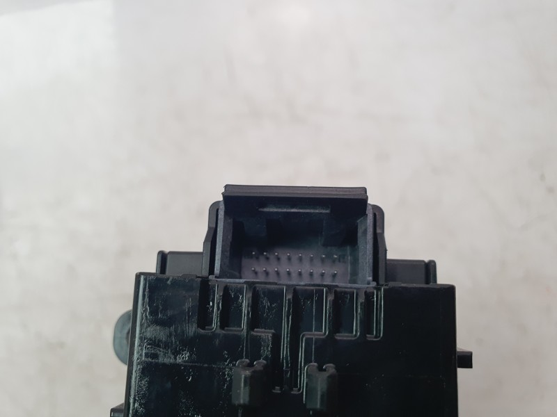 Recambio de mando intermitentes para toyota rav 4 v (_a5_, _h5_) 2.5 hybrid (axah52) referencia OEM IAM 8432933070  