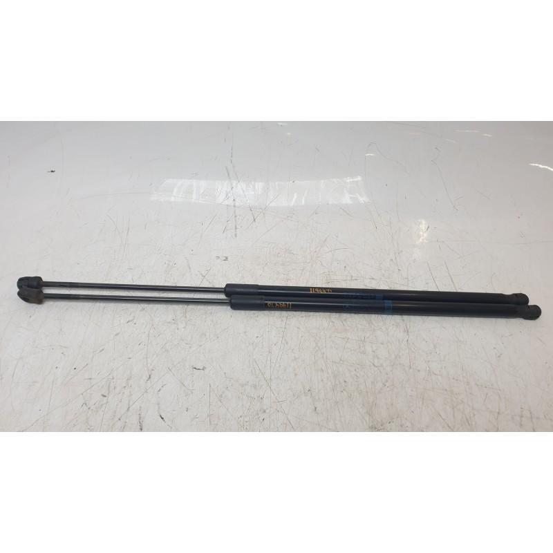 Recambio de amortiguadores maletero / porton para mercedes-benz clase gla (w156) gla 200 cdi (156.908) referencia OEM IAM 156980