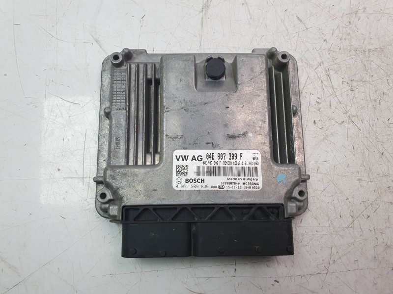 Recambio de centralita motor uce para volkswagen golf vii lim. gte referencia OEM IAM 04E907309F  