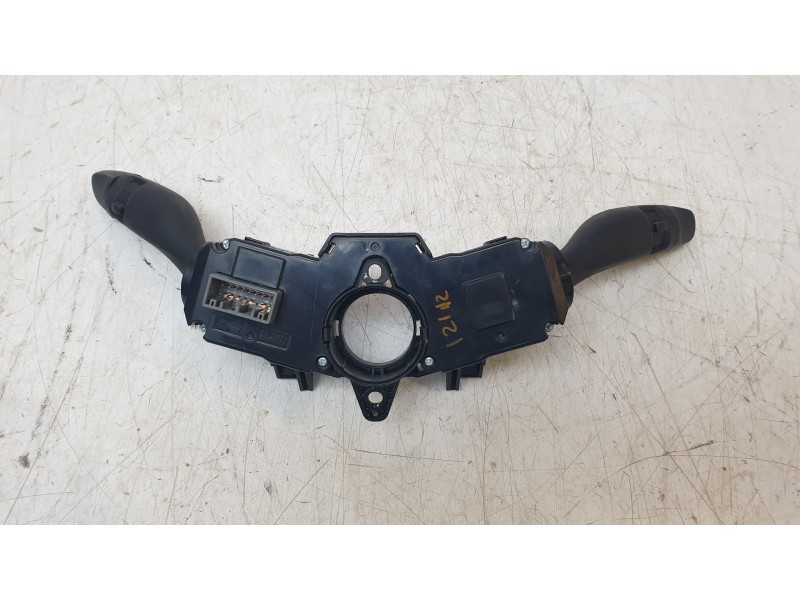 Recambio de mando multifuncion para hyundai i10 iii (ac3, ai3) 1.0 mpi referencia OEM IAM 93404K7855  