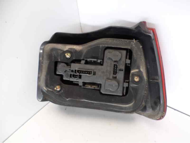 Recambio de piloto trasero izquierdo para seat ibiza (6k1) sport referencia OEM IAM 6K6945111G 103F21120771 ST0314154