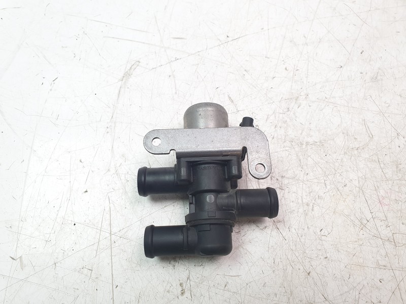 Recambio de bomba agua para volkswagen golf vii lim. gte referencia OEM IAM 5Q0906457C  