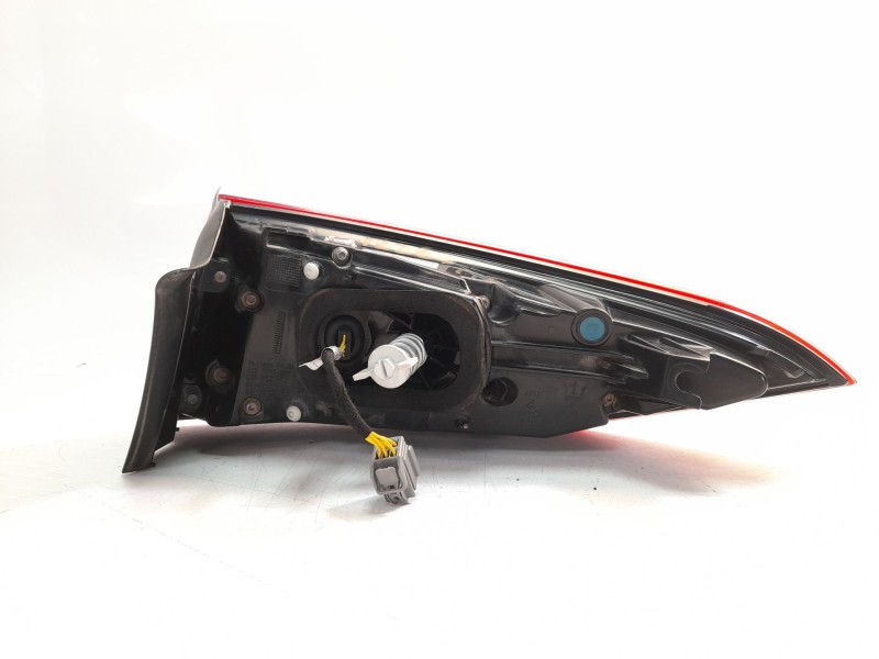 Recambio de piloto trasero izquierdo para maserati levante suv (m161) 3.0 d q4 referencia OEM IAM 670032332  