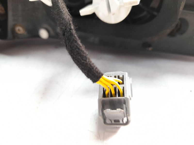 Recambio de piloto trasero izquierdo para maserati levante suv (m161) 3.0 d q4 referencia OEM IAM 670032332  