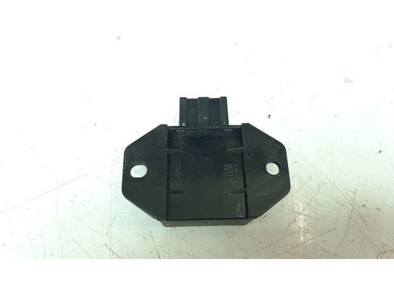 Recambio de modulo electronico para opel insignia country tourer 2.0 16v cdti referencia OEM IAM 20861254  