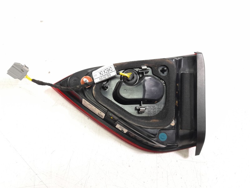 Recambio de piloto trasero izquierdo interior para maserati levante suv (m161) 3.0 d q4 referencia OEM IAM 670106835  