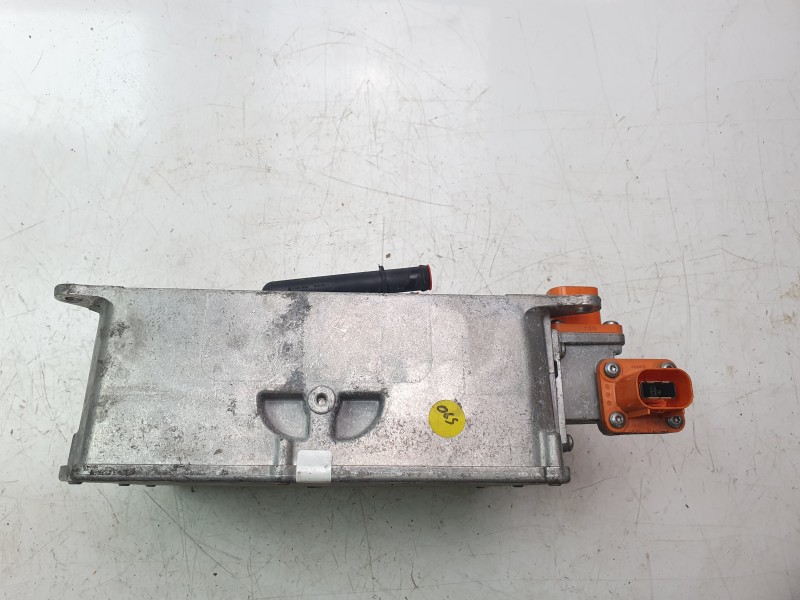 Recambio de inversor para volkswagen golf vii lim. gte referencia OEM IAM 5QE915682AA  