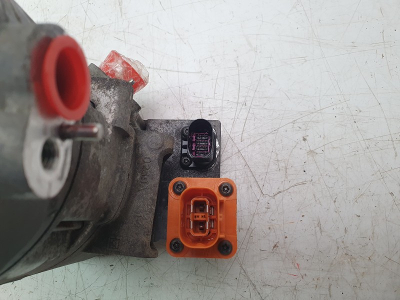 Recambio de compresor aire acondicionado para volkswagen golf vii lim. gte referencia OEM IAM 12E820803E  