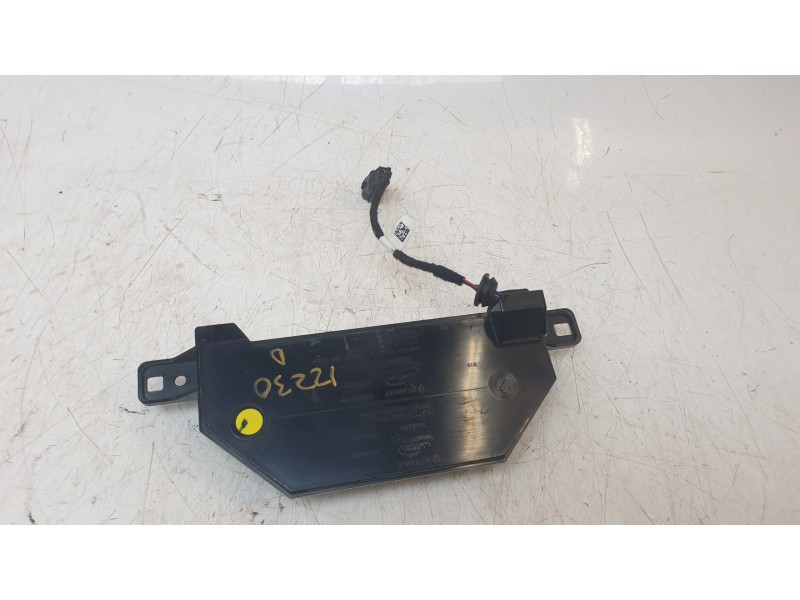 Recambio de pantalla multifuncion para renault kangoo iii furgoneta/monovolumen e-tech electric referencia OEM IAM 266804179R  