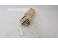 CAJA RELES / FUSIBLES 8273012X81 