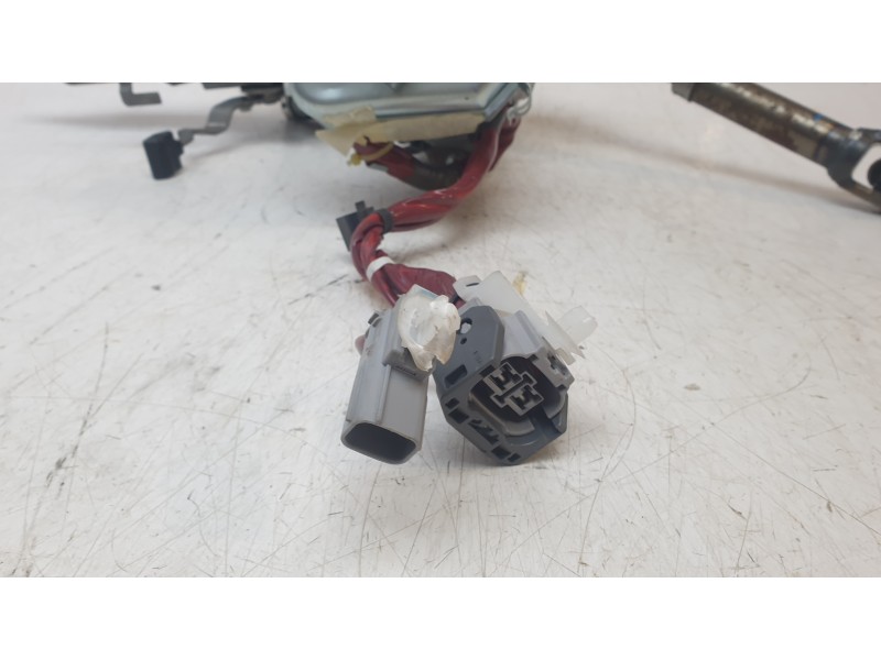 Recambio de columna direccion para toyota auris (_e18_) 1.8 hybrid (zwe186_) referencia OEM IAM 4520A02123  