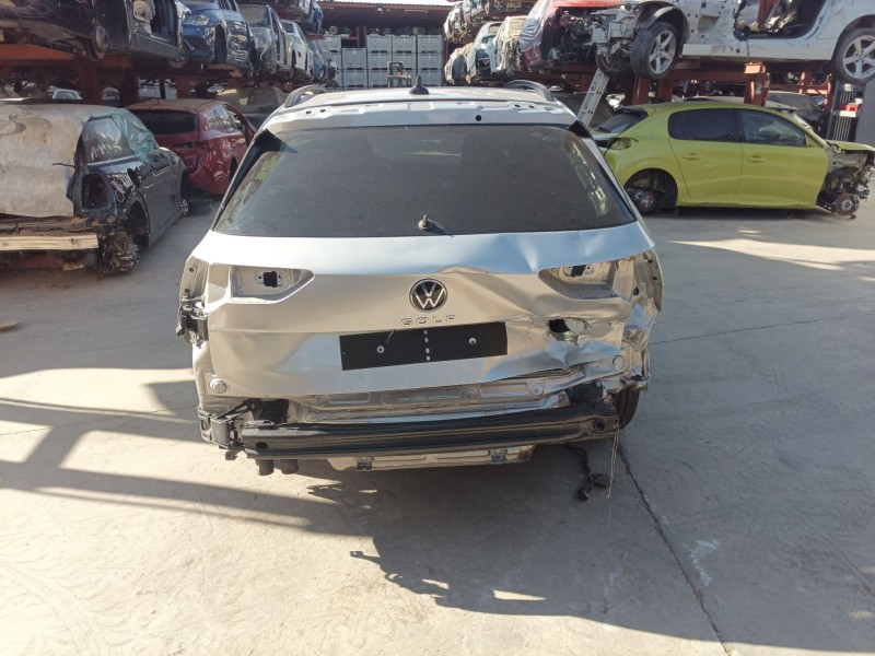 volkswagen golf viii variant (cg5, db5) del año 2022