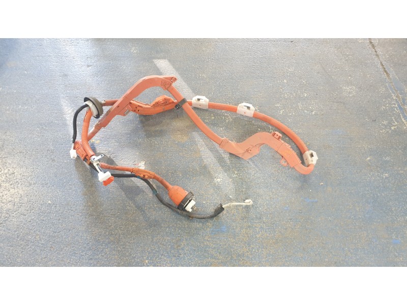 Recambio de cableado electrico para toyota auris (_e18_) 1.8 hybrid (zwe186_) referencia OEM IAM 8216402030G  