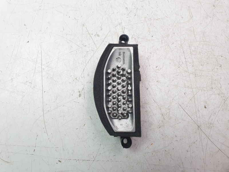 Recambio de resistencia calefaccion para bmw 1 (f40) 118 i referencia OEM IAM 64117952061  