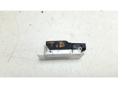 Recambio de luz interior para maserati levante suv (m161) 3.0 d q4 referencia OEM IAM 0700800   2