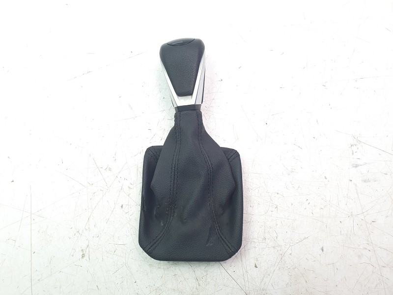 Recambio de pomo palanca cambio para bmw 1 (f40) 118 i referencia OEM IAM 764201402  