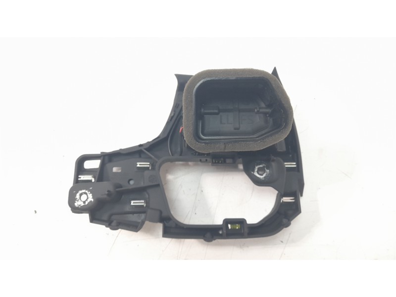 Recambio de aireador tablero instrumentos superior izquierdo para audi a4 b9 (8w2, 8wc) 2.0 tdi referencia OEM IAM 8W1820901  