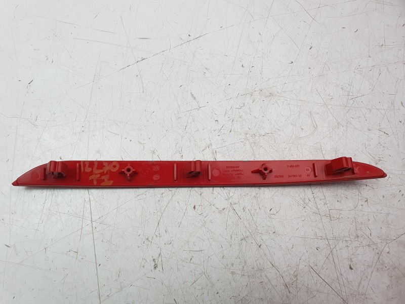 Recambio de piloto trasero izquierdo paragolpes para bmw 1 (f40) 118 i referencia OEM IAM 24135110 7450639 