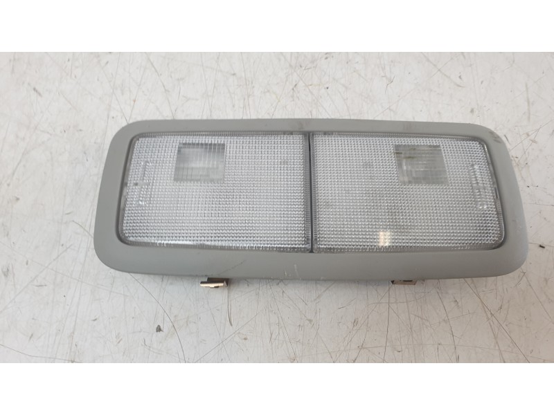 Recambio de luz interior para toyota auris (_e18_) 1.8 hybrid (zwe186_) referencia OEM IAM 8125005030  