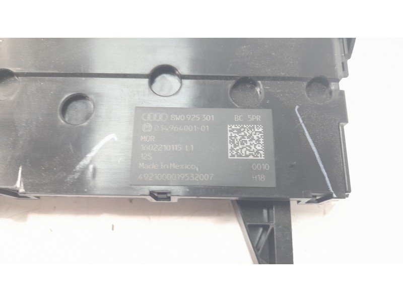 Recambio de mando multifuncion para audi a4 b9 (8w2, 8wc) 2.0 tdi referencia OEM IAM 8W0925301  