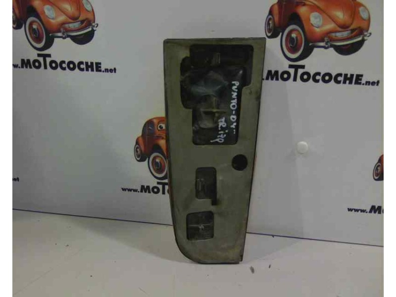 Recambio de faro antiniebla trasero izquierdo para fiat punto berlina (188) referencia OEM IAM 51721472  FT3404356