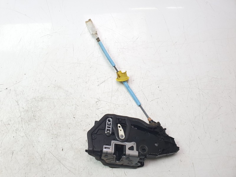 Recambio de cerradura puerta trasera izquierda para bmw 1 (f40) 118 i referencia OEM IAM 74454512  