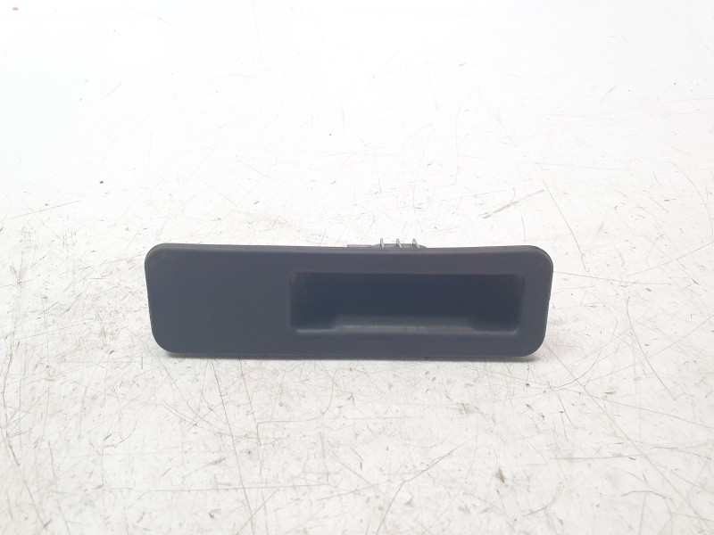Recambio de maneta exterior porton para bmw 1 (f40) 118 i referencia OEM IAM 14476910  