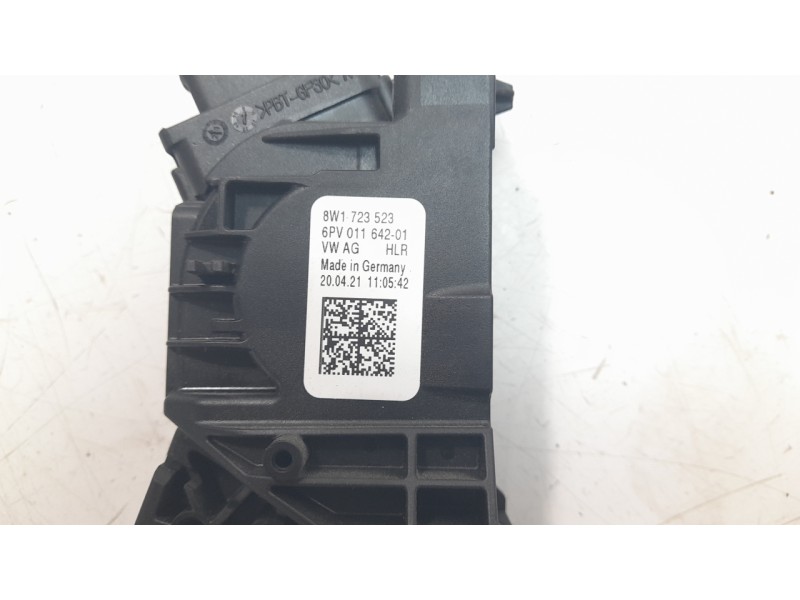 Recambio de potenciometro pedal para audi a4 b9 (8w2, 8wc) 2.0 tdi referencia OEM IAM 8W1723523  