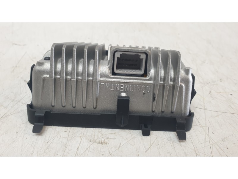 Recambio de camara vision frontal para toyota auris (_e18_) 1.8 hybrid (zwe186_) referencia OEM IAM 8818102031  