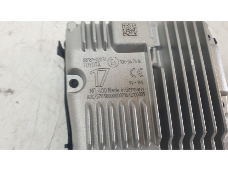 Recambio de camara vision frontal para toyota auris (_e18_) 1.8 hybrid (zwe186_) referencia OEM IAM 8818102031  