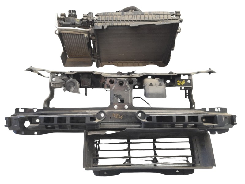 Recambio de morro completo para dacia sandero iii stepway extreme referencia OEM IAM 620104182Y  